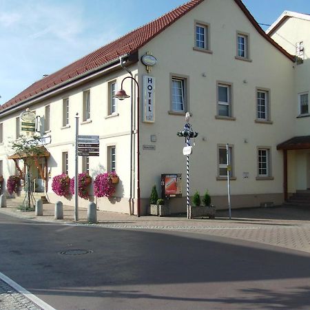 Garni Zum Adler Hotel Gensingen Kültér fotó